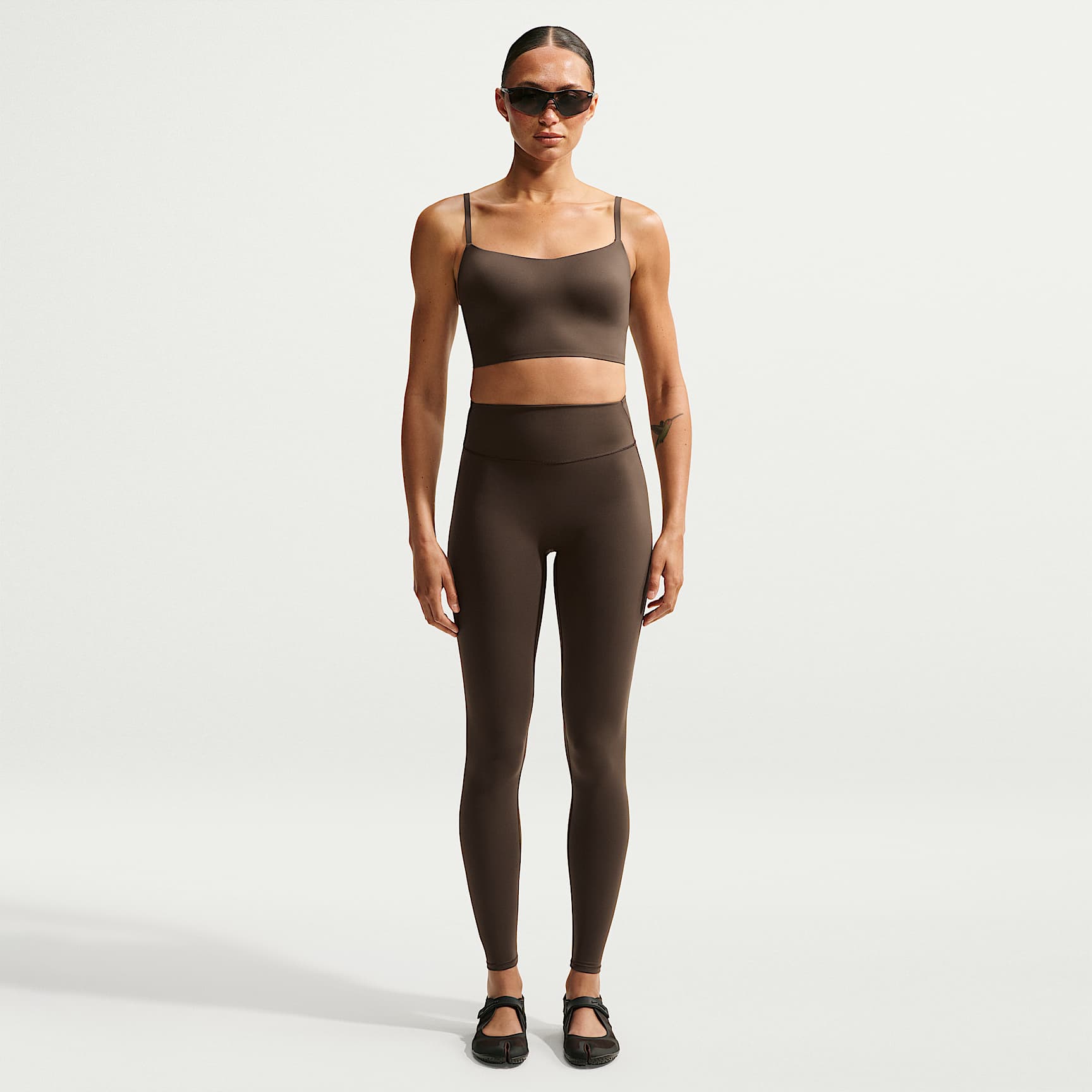NIKE公式】NikeSKIMS Matte ウィメンズ ハイウエスト 74cm レギンス